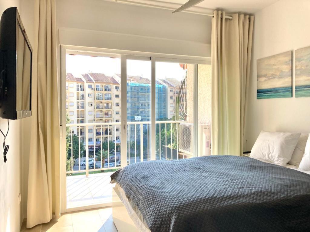 פואנגירולה Top Floor Apartment With Two Balconies מראה חיצוני תמונה